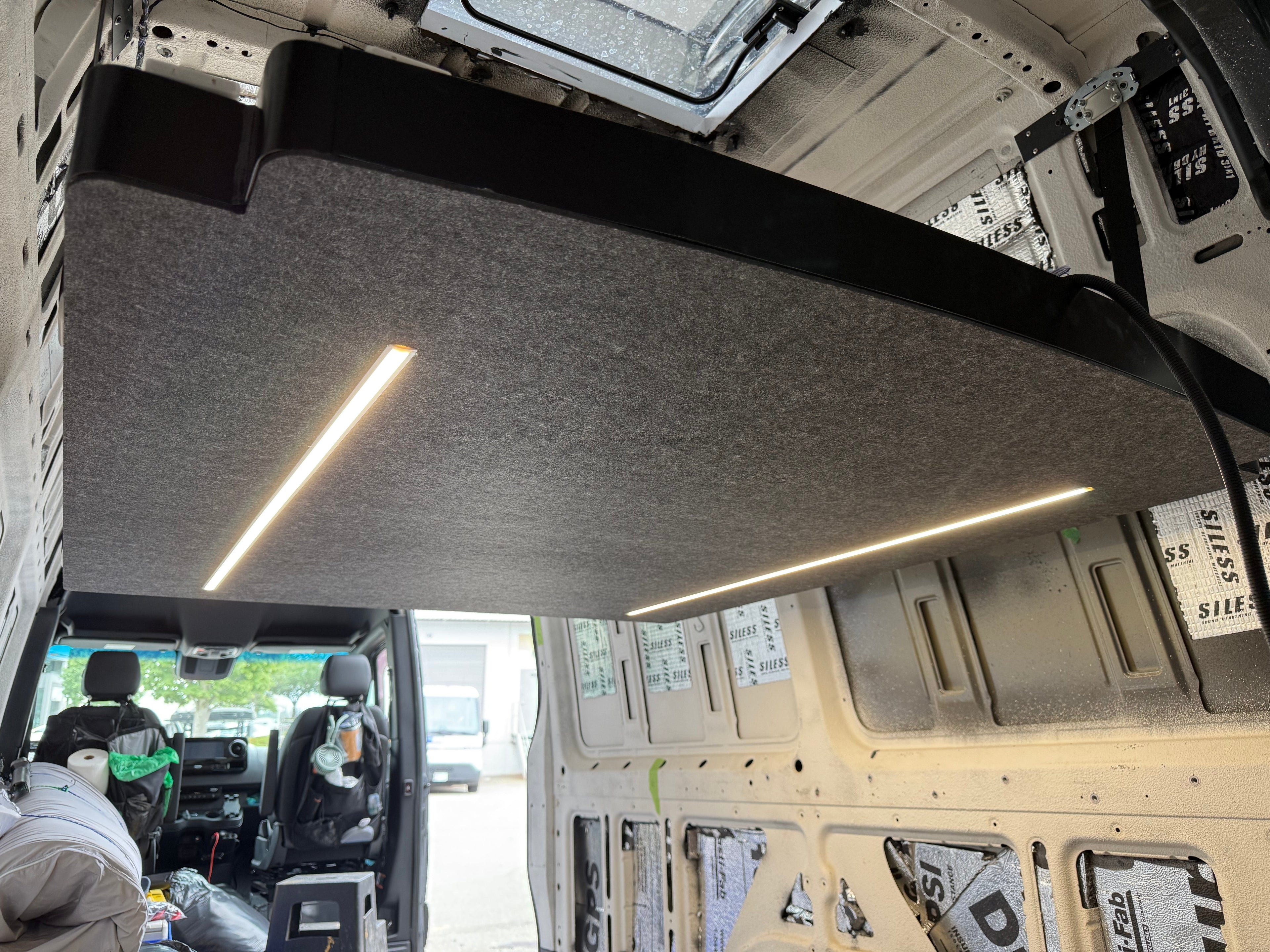 Camper Van Expandable Elevator Bed