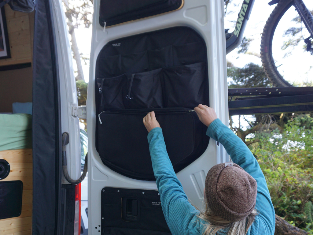 Middle Rear Door Storage Panel Set (Sprinter)